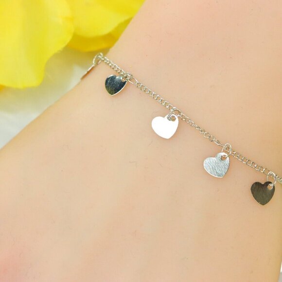 "Minimalist Bracelet, Sleek & Modern Design, Women’s Fashion, YC110214-B - Picture 6 of 10